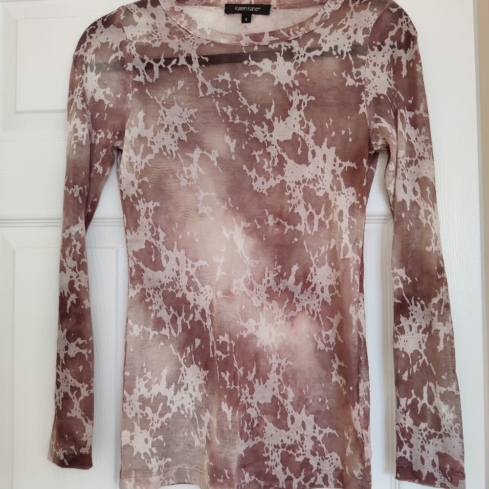 Sheer light magenta top